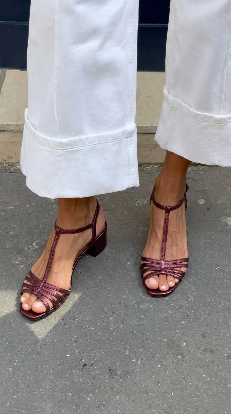 Allegra™ Everyday Sandals