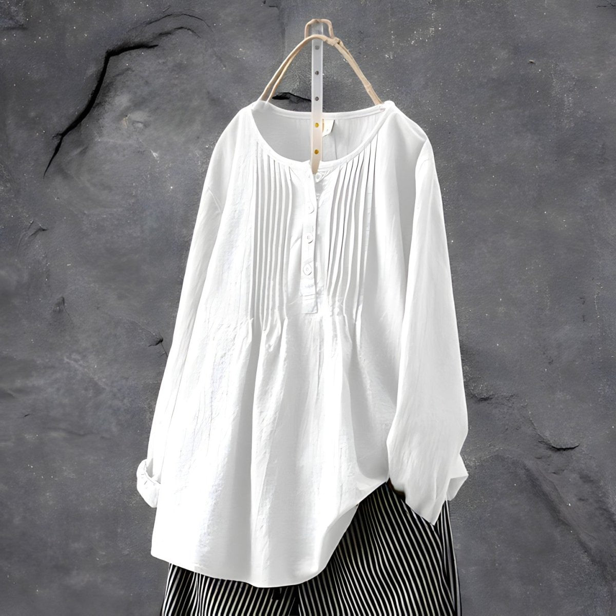 MELISSA |  LOOSE FASHION BLOUSE